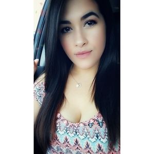 Meet your Posher, Isamar